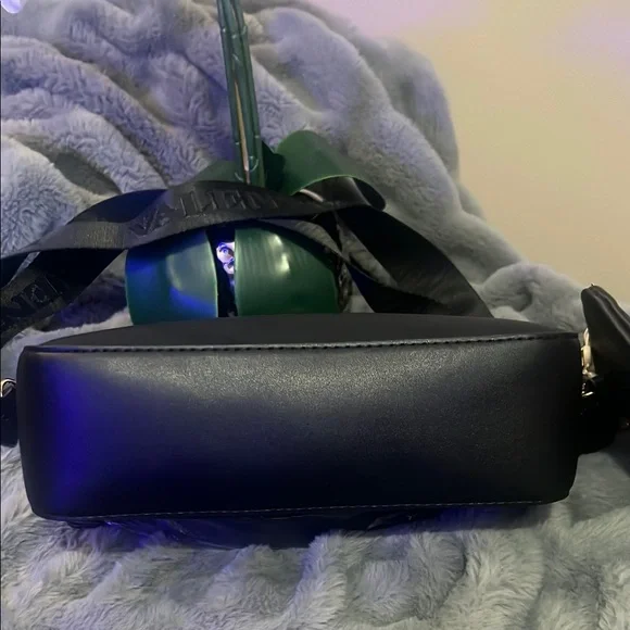 Valentino Orlandi Purse & Wallet  Gold Studs Shoulder/Handbag/Crossbody NWT - Picture 5 of 9